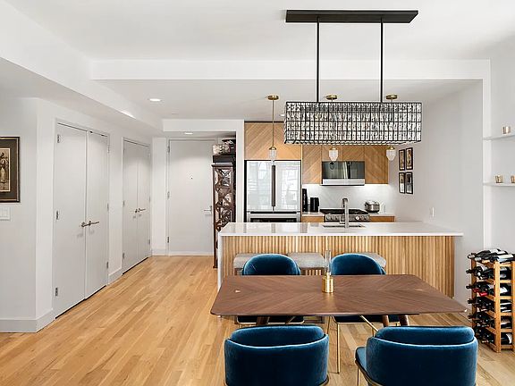 5th image of 11-25 45th Ave #3B