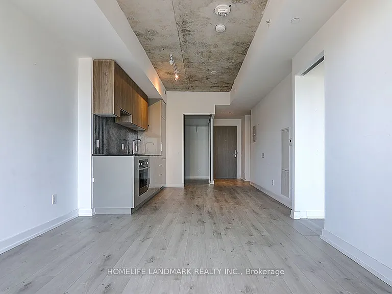 161 Roehampton Ave #2811 — Photo 5