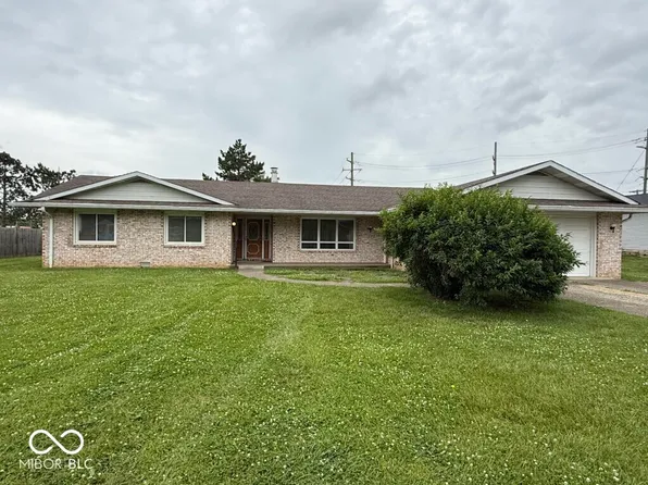 1605 Cedar Dr, New Castle, IN 47362