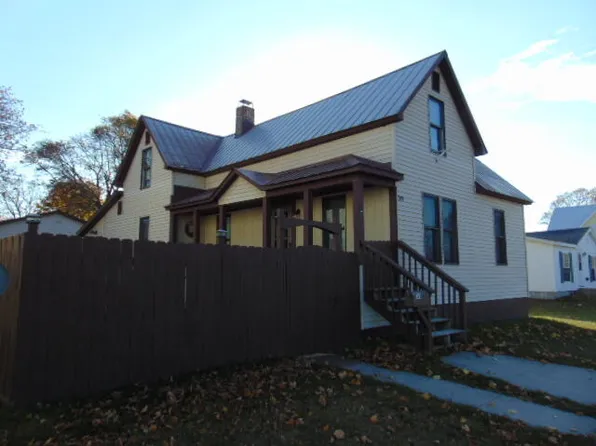 309 W Helen St, Newberry, MI 49868