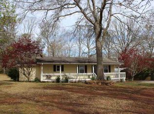 1604 Goddard Ave, Seneca, SC 29678