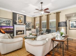 233 Lake View Cir, Montgomery, TX 77356