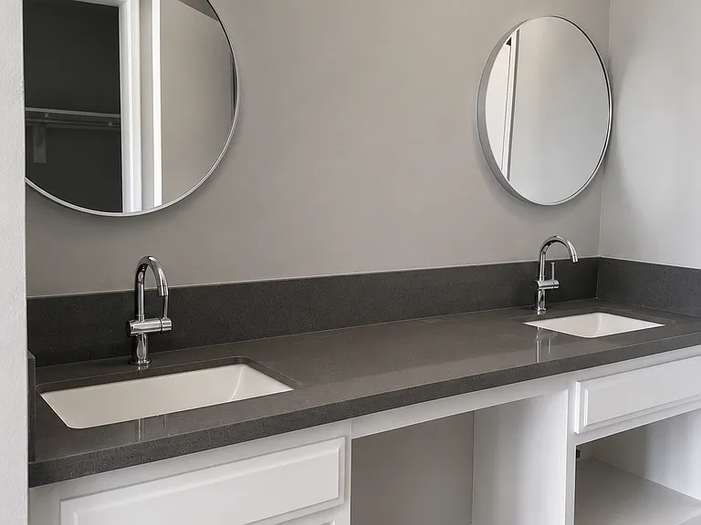 1239 W Rosecrans Ave #11 — Photo 3