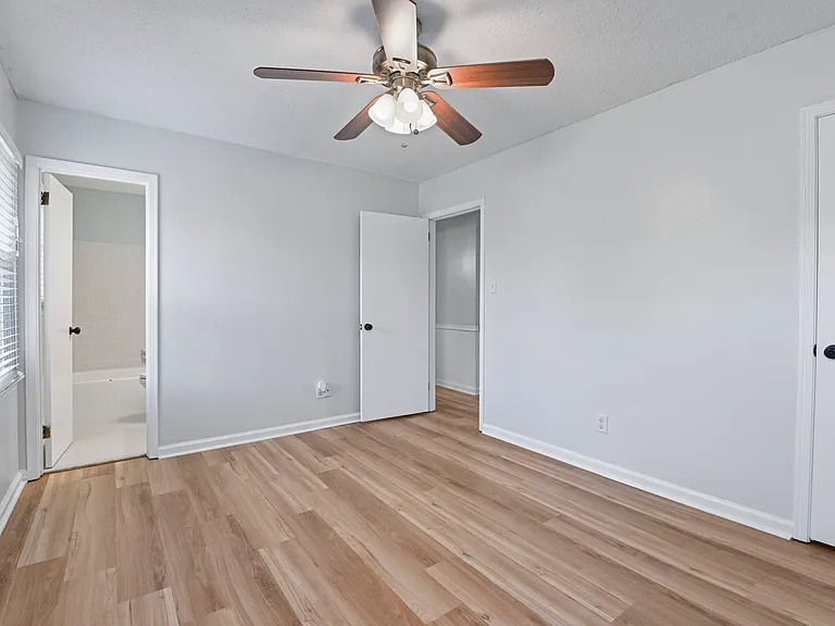 111 Lori Streetprattville — Photo 23