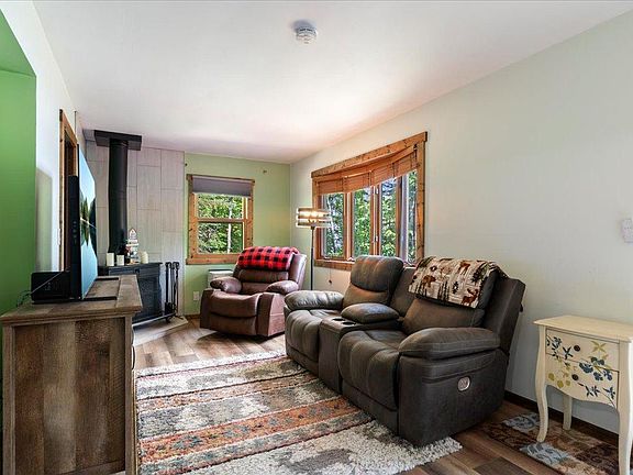 5th image of 576 Pine Mountain Lake Rd NW