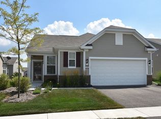 528 Pleasant Dr, Shorewood, IL 60404