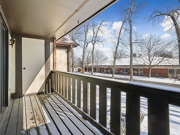 2nd image of 11121 Cottonwood Dr #9D