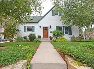 975 Seminole Ave, West Saint Paul, MN 55118