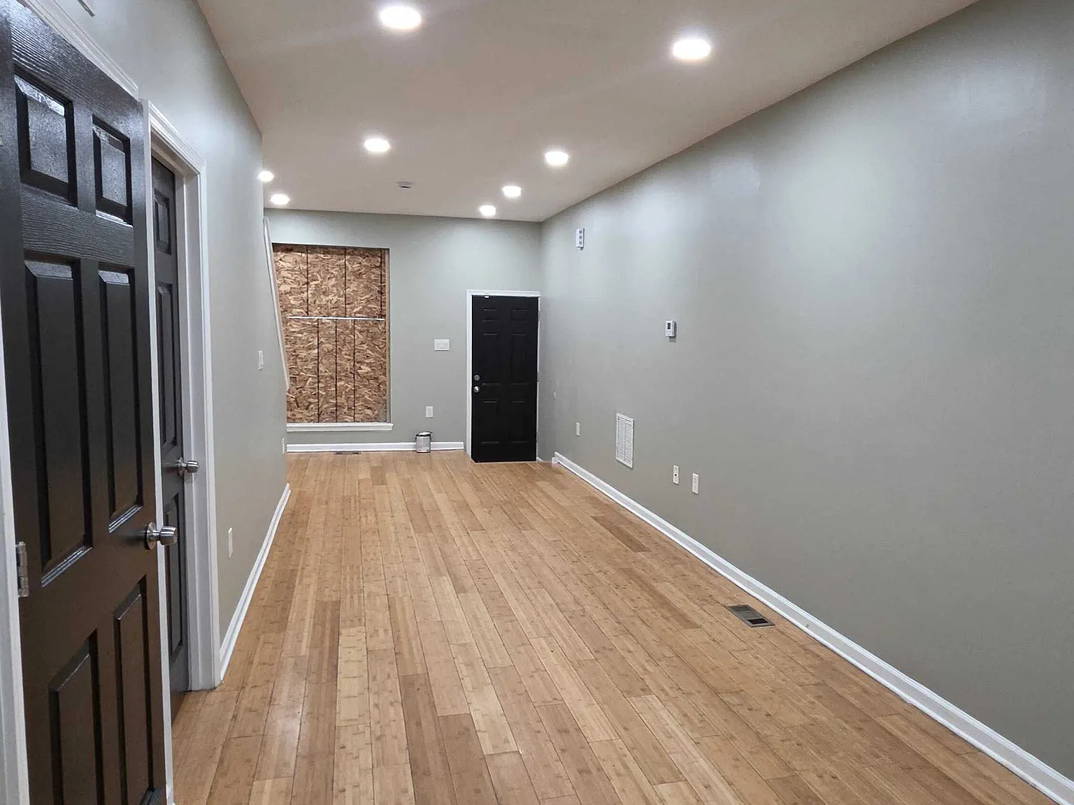 3 bed, $1,500 — Photo 3