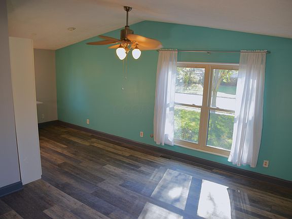 4th image of 612 Forestwood Dr