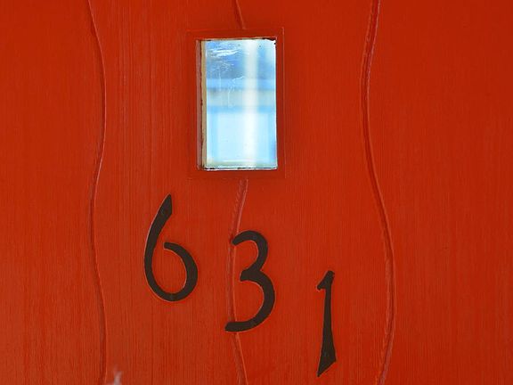 2nd image of 631 30th St