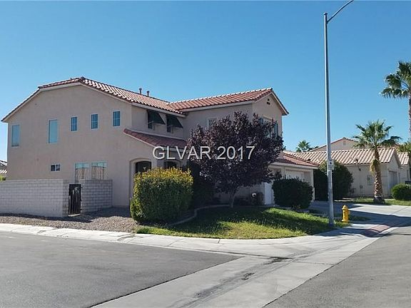 3rd image of 901 E Cactus Ave