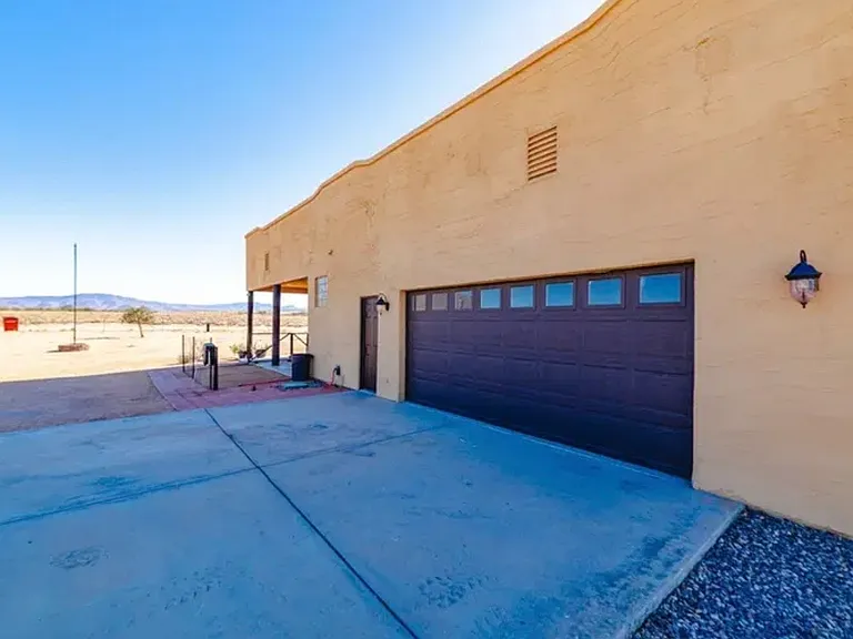 10563 N Garrett Dr — Photo 12