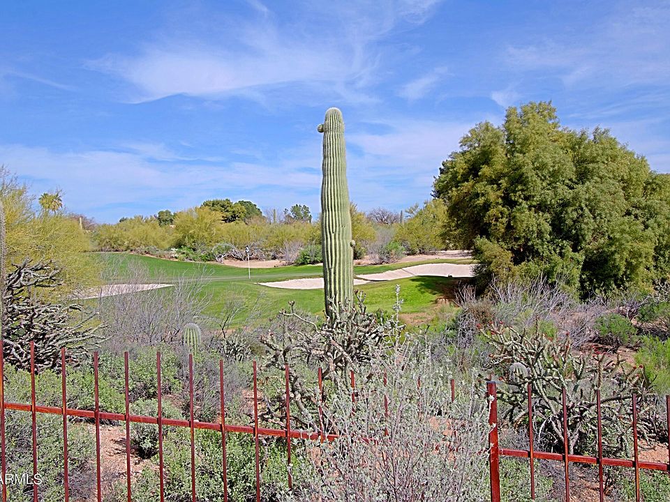 1st image of 1723 E STAGHORN Lane