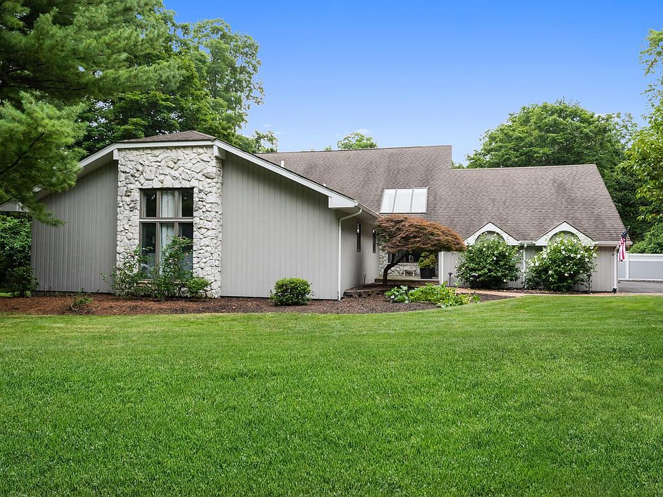 1st image of 7 Ashleigh Dr