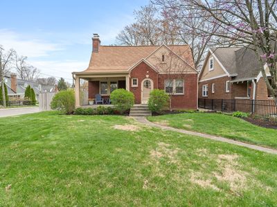 5697 Broadway St, Indianapolis, IN, 46220