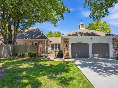 10240 Conser St, Overland Park, KS, 66212
