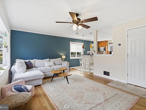5th image of 6606 Berkshire Dr