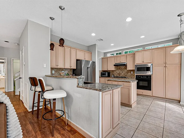 150 Wisteria Walk Cir — Photo 25
