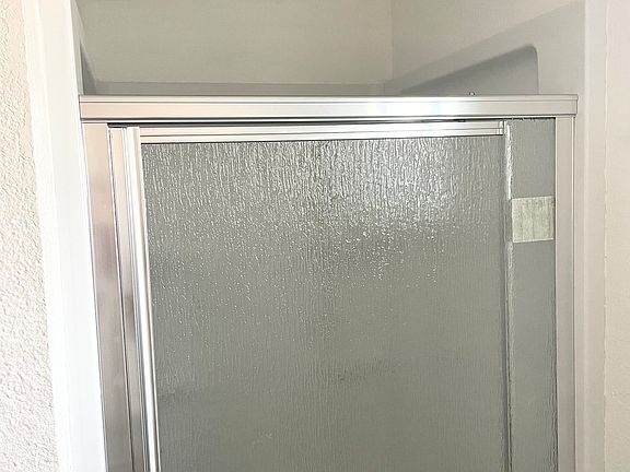 4th image of 1337 S Crowe St #1337