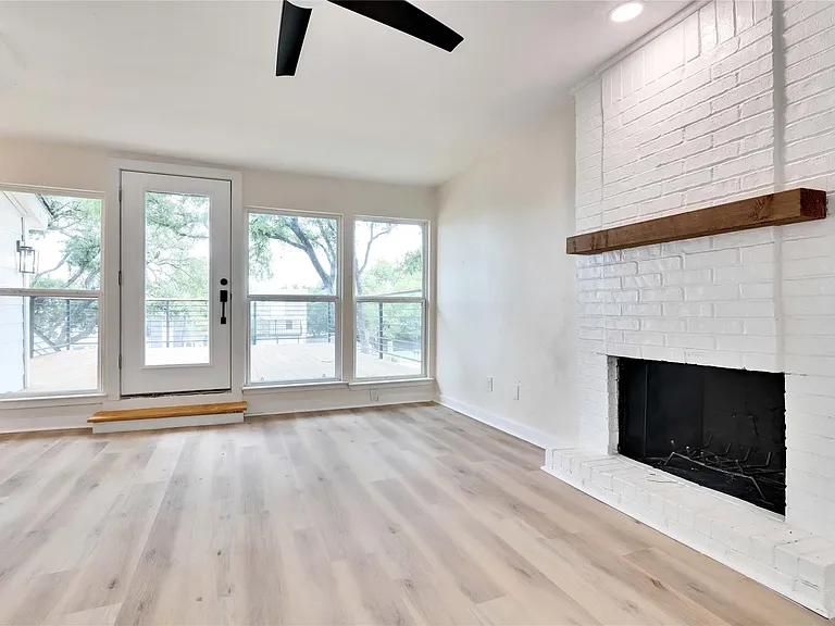 1905 Woodland Ave #A — Photo 10