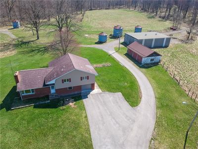 204 Hoover Rd, New Castle, PA, 16101