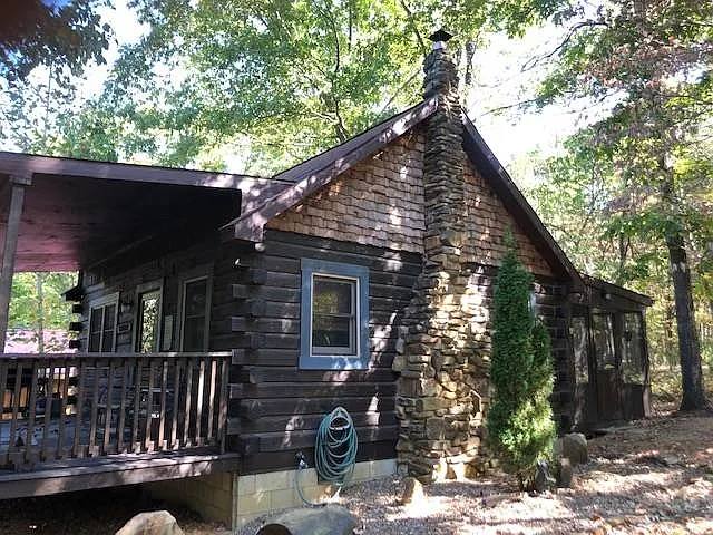 Shamrock Ln photo 1