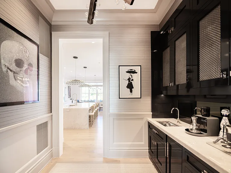 10 Two Trees Ln — Photo 35