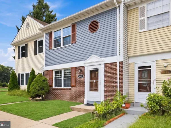 9053 Silver Maple Ct, Manassas, VA 20110