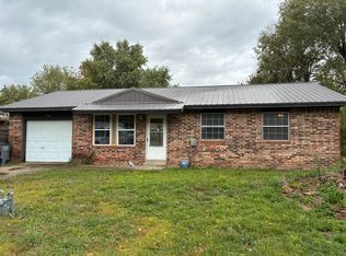 806 SW 5th St, Wagoner, OK 74467