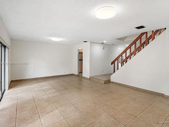 5th image of 8206 NW 9th Ct #1