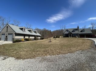 42 Pomeroy Rd, Athens, OH 45701