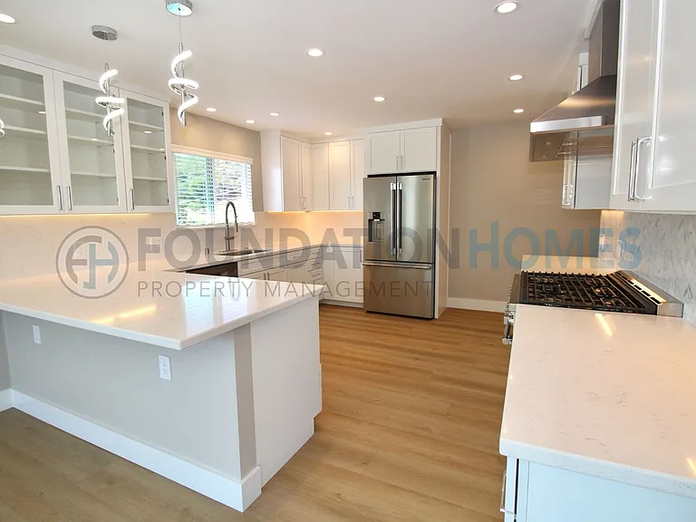 124 Esmeyer Dr — Photo 8