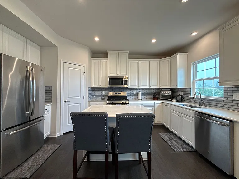 1524 Scarbrough Cir SW — Photo 14