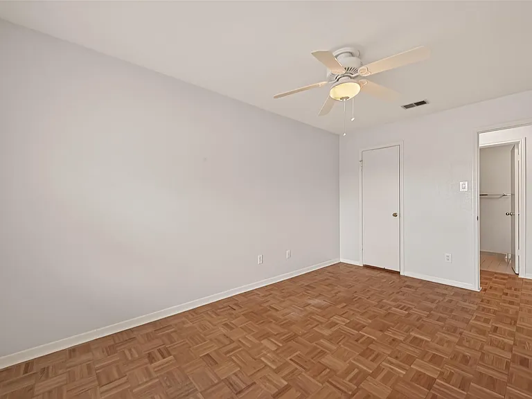 6404 Burgoyne Rd #159 — Photo 37