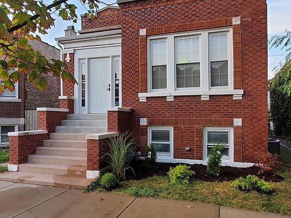 2nd image of 5718 W 22nd Pl