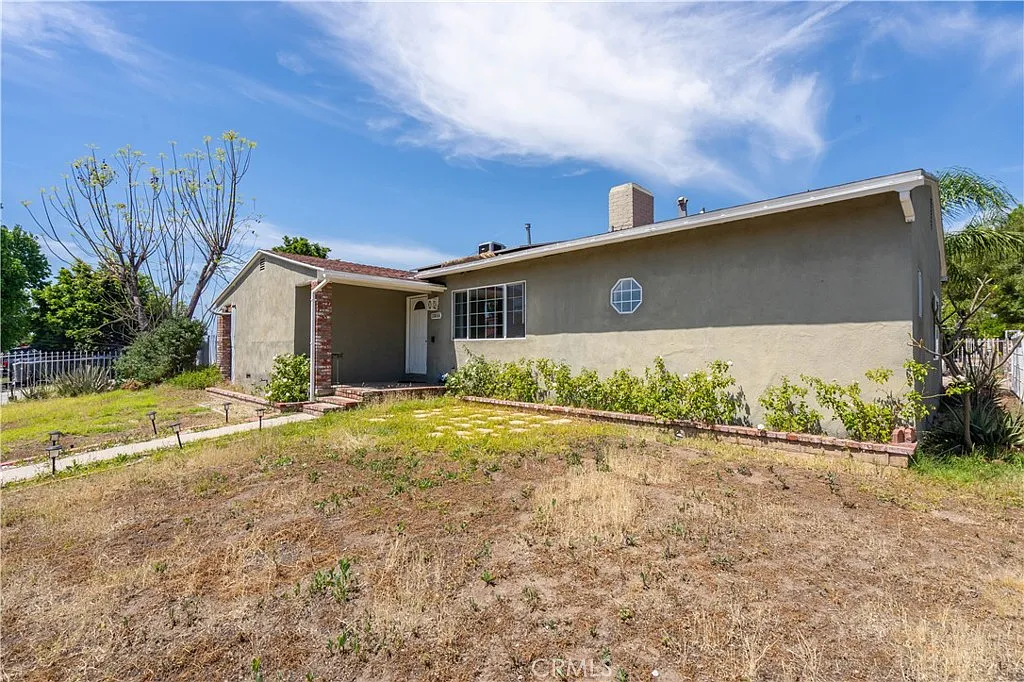 4 bed, 1458 sqft, $3,500 — Photo 2