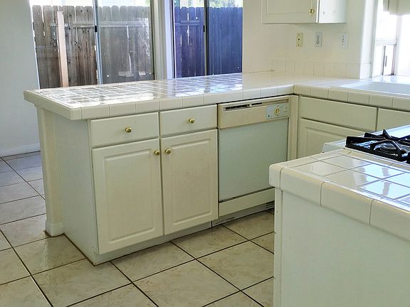 2nd image of 9152 Lemona Ave Unit 110