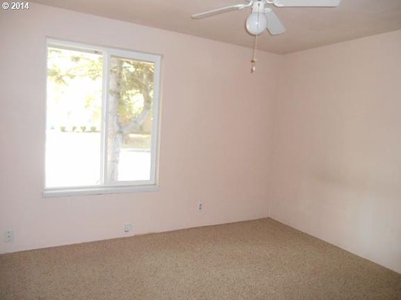 4th image of 5806 NE 39th St