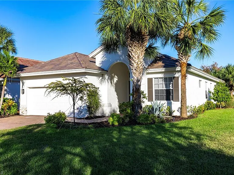 3920 Lakeview Isle Ct — Photo 2
