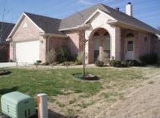 5108 Estrella Ln, Benbrook, TX 76126