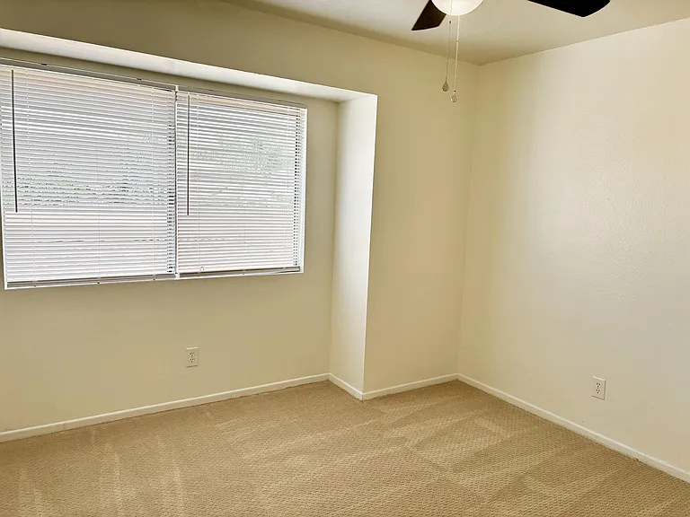 9885 Caspi Gardens Dr #8 — Photo 11