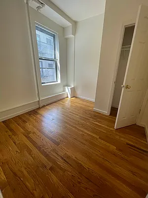 Rented by Bond New York | media 28