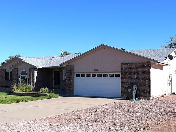 4th image of 528 W Golfwood Dr
