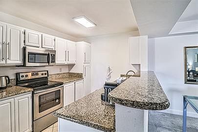 3rd image of 5055 W Hacienda Ave #2112-1-1
