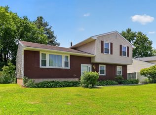 31 N Skyward Dr, Newark, DE 19713