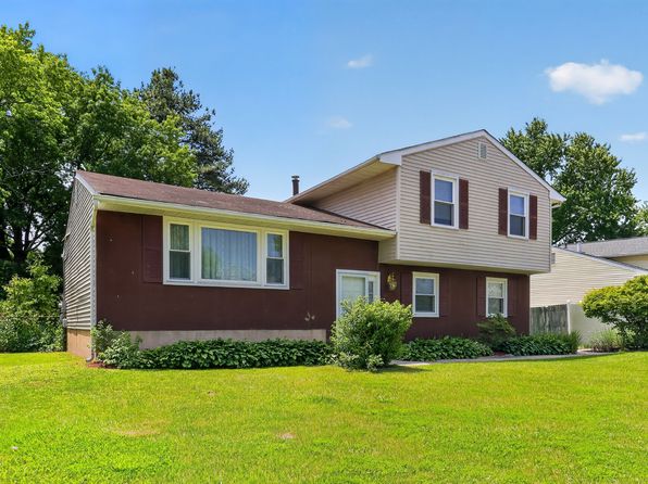 31 N Skyward Dr