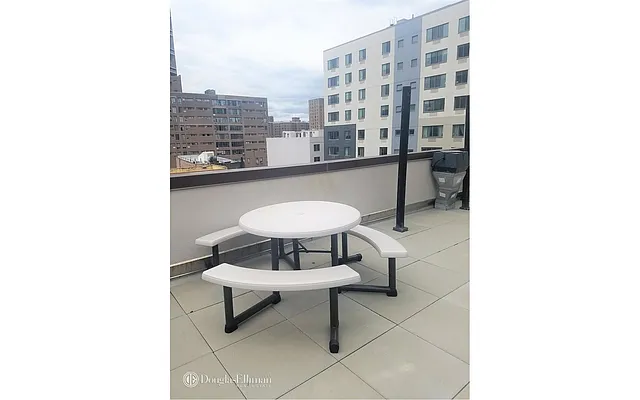 Rented by Douglas Elliman | media 53