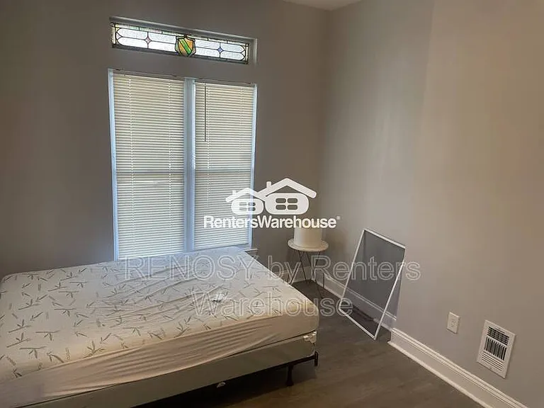 1627 N Smallwood St — Photo 7