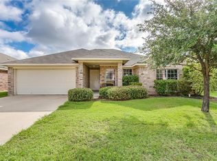 632 Ridgehill Dr, Burleson, TX 76028